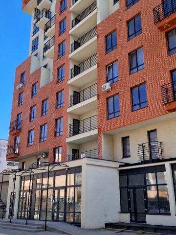 Академіка Сахарова вул., (Будинок)