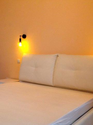 Богдана Хмельницького вул., 36