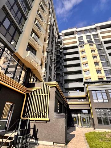 Соборна вул., (Будинок 1)