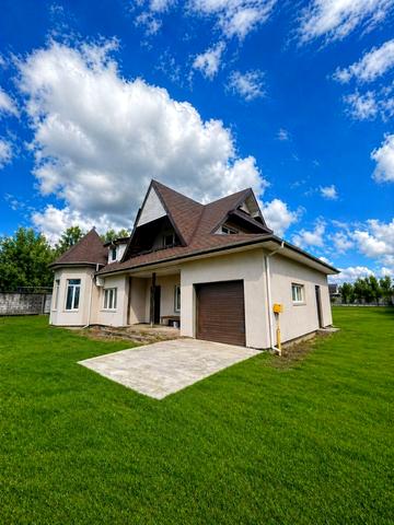 Підлісна
