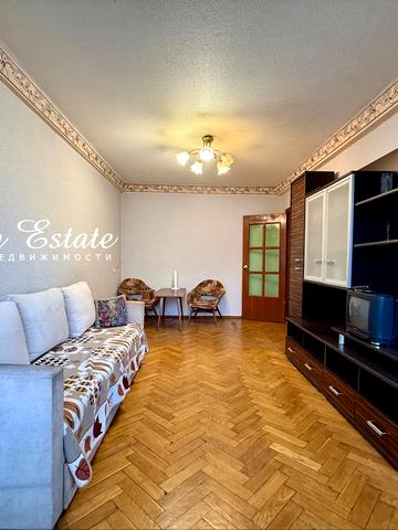 Берестейський просп. (Перемоги), 25