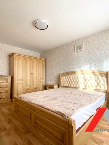 Микільсько-Слобідська вул., 4