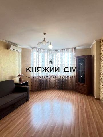 Петра Григоренка просп., 20