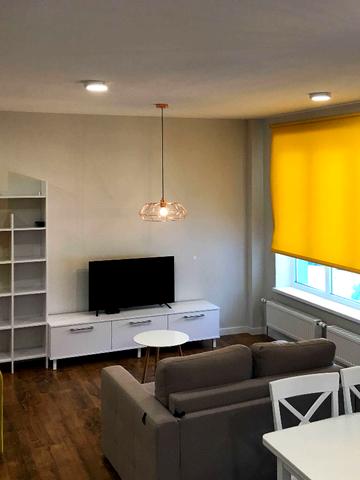 Академіка Глушкова просп., 9-В