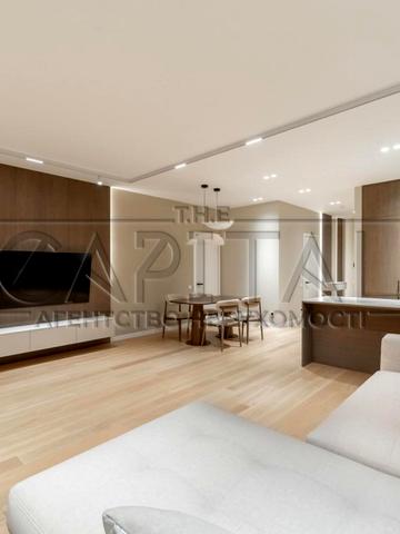 Василя Тютюнника вул. (Анрі Барбюса), 43