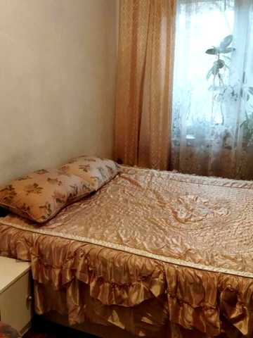 Дмитра Апухтіна вул., 21-А