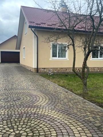 Польова вул.