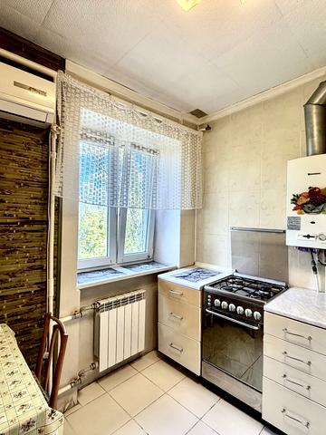 Дудикіна вул., 21