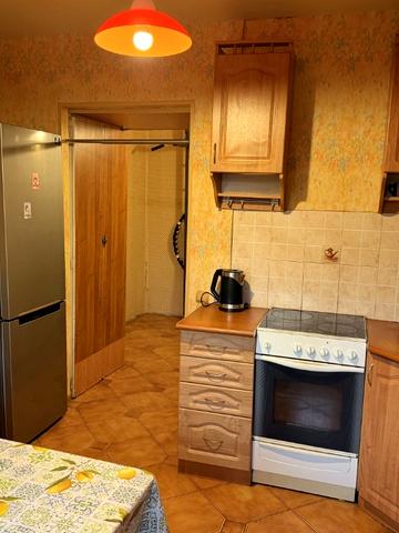 Миколи Бажана просп., 28-А