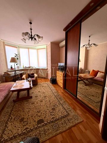 Петра Григоренка просп., 28