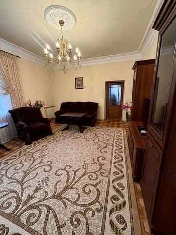 Велика Морська вул., 44
