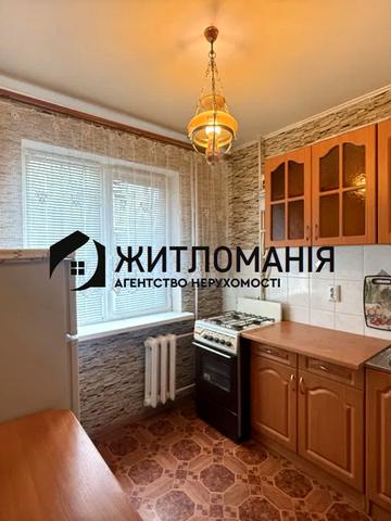 Любомира Гузара просп. (Космонавта Комарова), 8