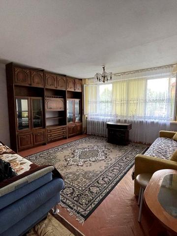Петра Полтави вул., 36