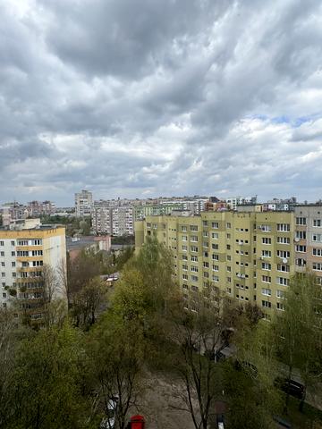 Євгена Коновальця вул., 11