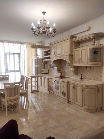 Аркадійське плато вул. (Гагаринське плато), 5б