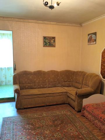 Михайлівська вул., 7