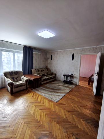 Лесі Українки бульв., 3