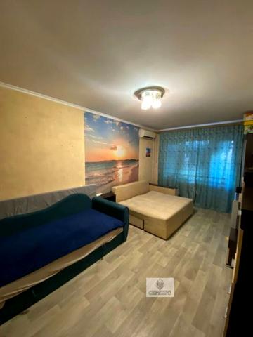 Автозаводська вул., 30