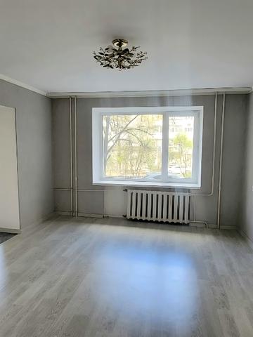 Героїв Десантників вул., 9