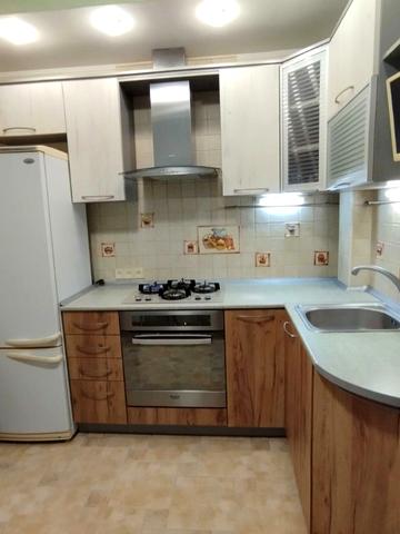 Архітектора Вербицького вул., 24