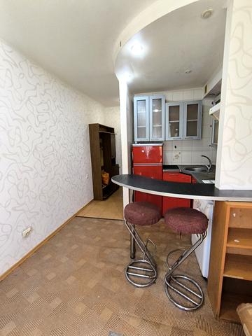 Євгена Чикаленка вул., 63