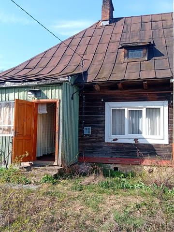 Добровольців вул. (Комарова), 32