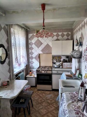 Льва Ландау просп. (50-річчя СРСР), 12