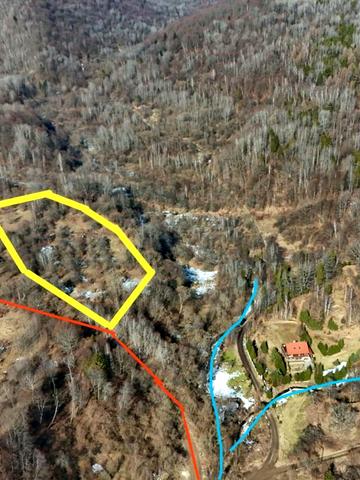 Зарічна вул.