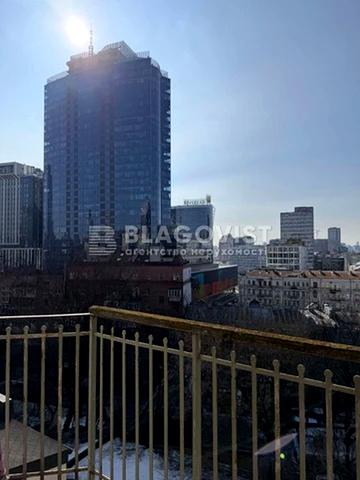 Кропивницького вул., 14