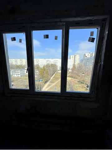 Амосова вул. (Корчагінців), 9