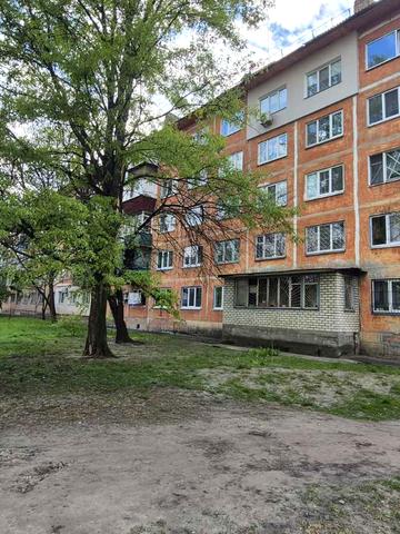 Празька вул., 27