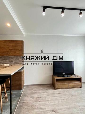 Дніпровська набережна вул., 16-Г