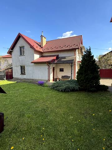 Лісна вул.