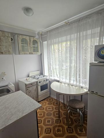 Чорних Запорожців вул. (Петра Запорожця), 17