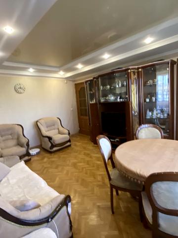 Ентузіастів вул., 35/1