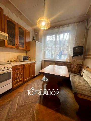 Данилевського вул., 38