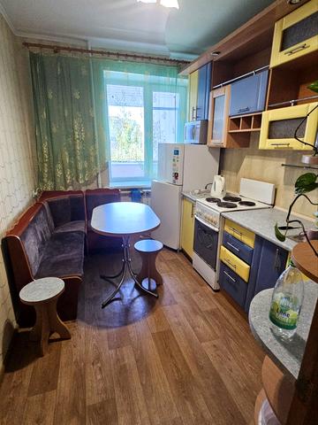 Івана Сльоти вул., 50а-в