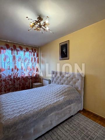 Зої Гайдай вул., 7-А