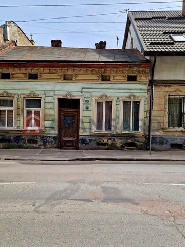 Володимира Антоновича вул. (), 89