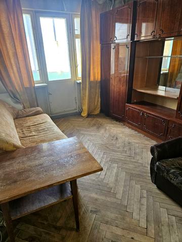Академіка Стражеска вул., 11