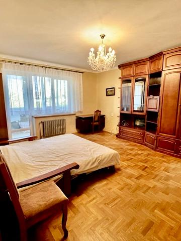 Академіка Вернадського бульв., 57
