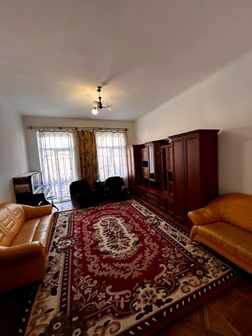 Зелена вул., 40