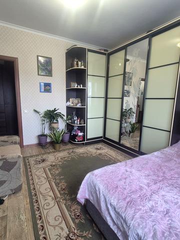 Метрологічна вул., 60