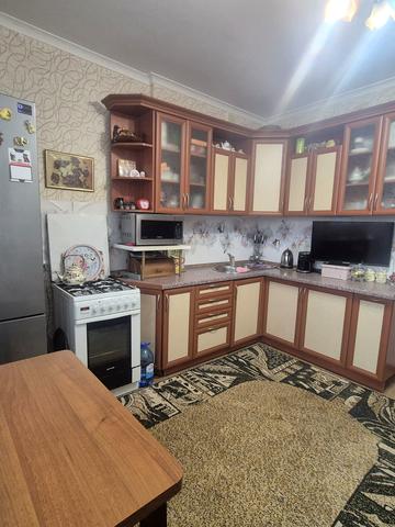 Метрологічна вул., 60