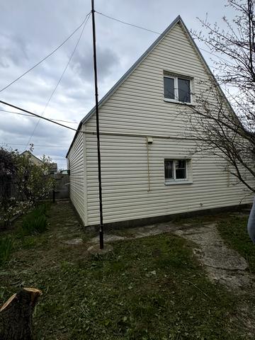 Зарічна, 1