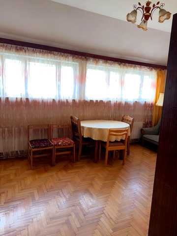 Володимирська вул., 82