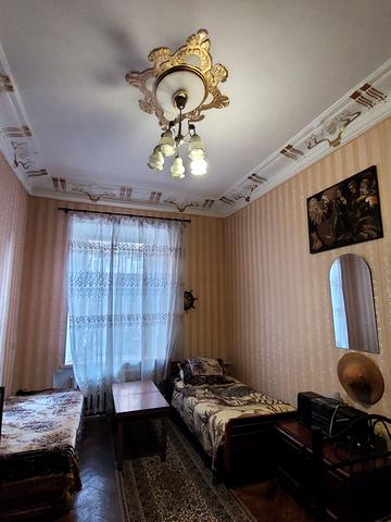 Пантелеймонівська вул., 56
