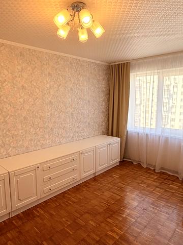 Пантелеймона Куліша вул. (Челябінська), 15