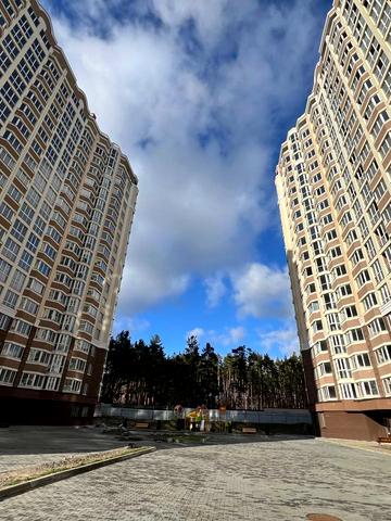 Університетська вул., 1