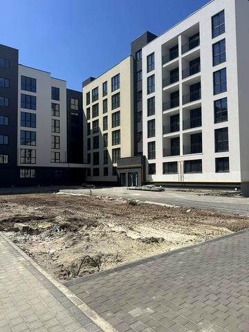 Героїв Крут вул., (Будинок 3)